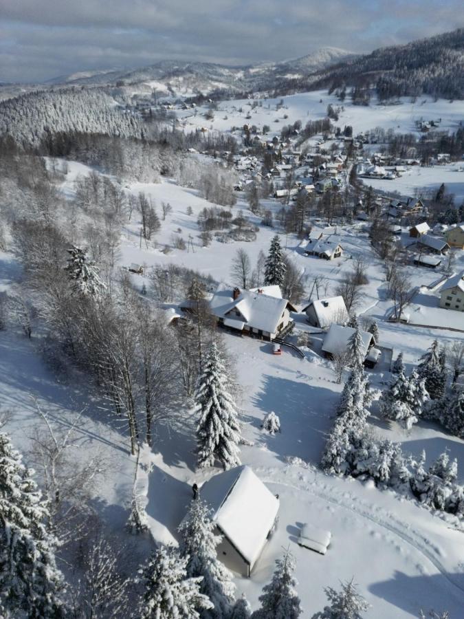 Cerla Korbielow - Domek Dla Dwojga ภายนอก รูปภาพ